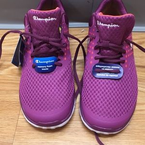 Champion memory foam sneakers